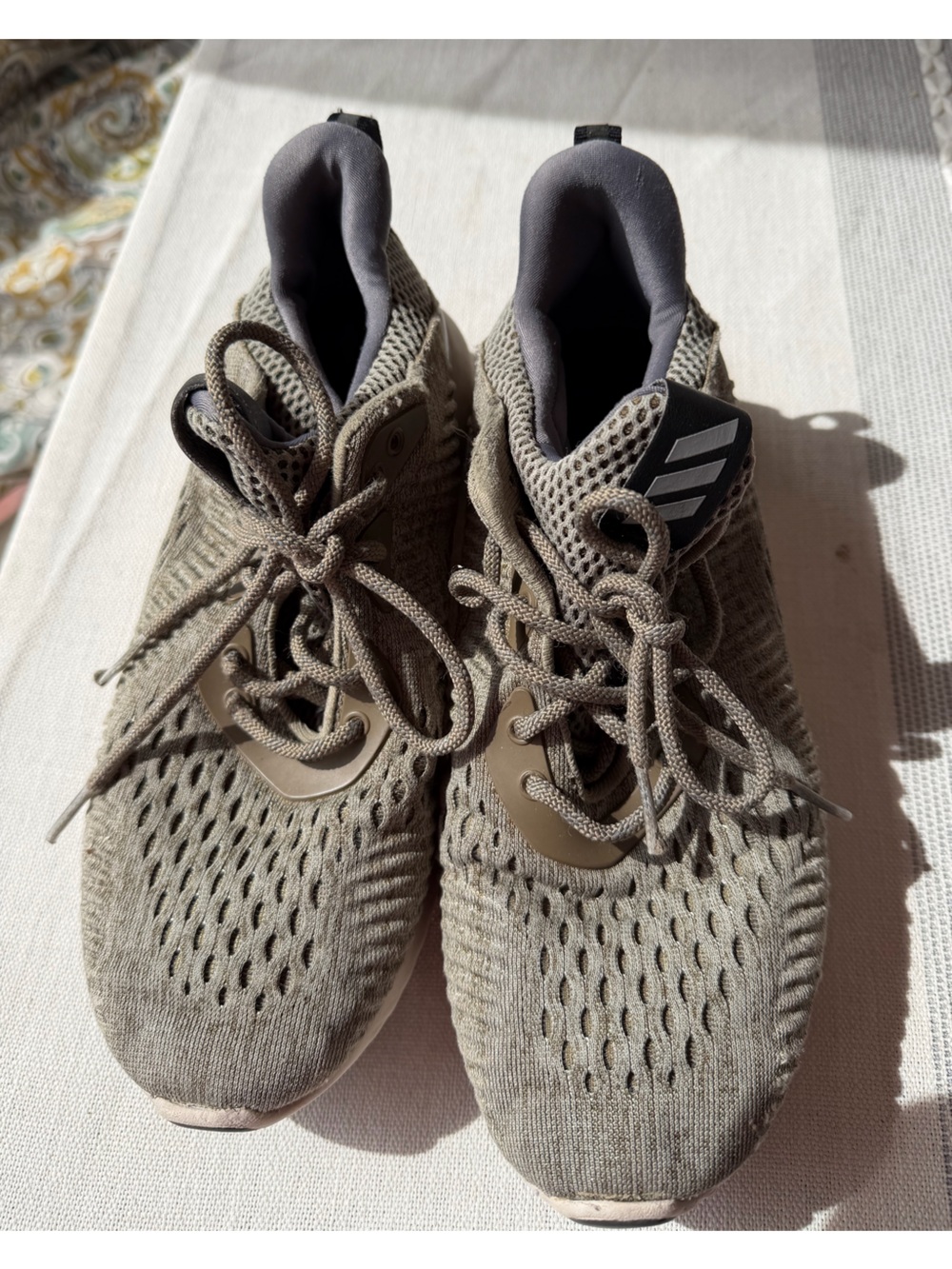 Women’s Adidas Olive Mesh athletic shoes with Gray Accents gently used size 6.5